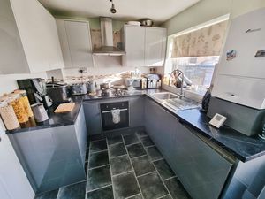 Photo 6- click for photo gallery